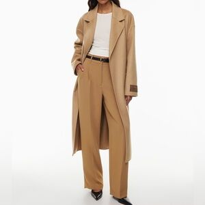 Aritzia Effortless Pant
